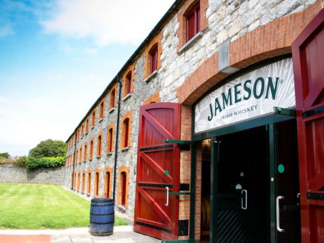 Visita à destilaria de whisky Jameson